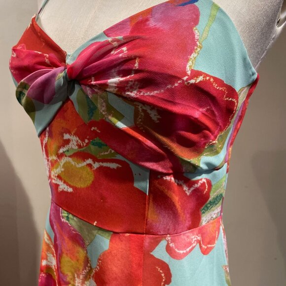 Brand New 2025 Hutch Designs Kennedi Dress in Watercolor Orchids Shantung - Picture 7 of 7